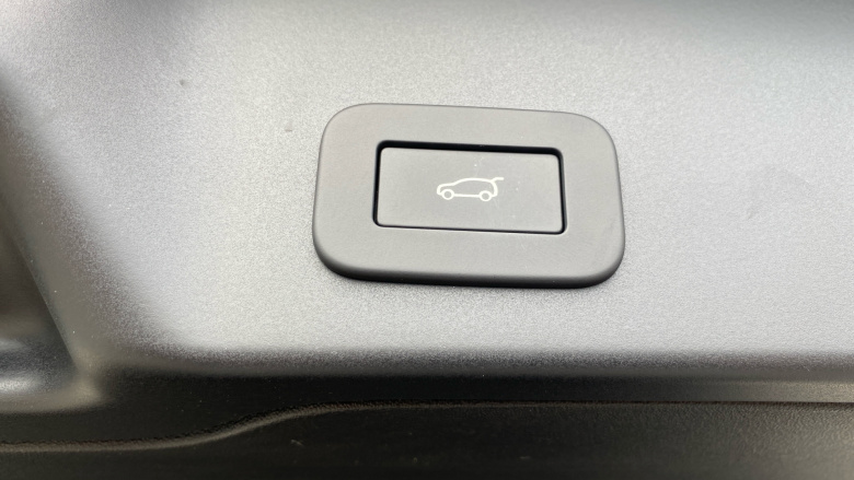 Land Rover Range Rover Evoque 2.0 D200 Edition 5dr Auto Diesel Hatchback